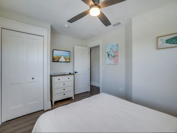 Chic New 7 Bedroom Beach Home