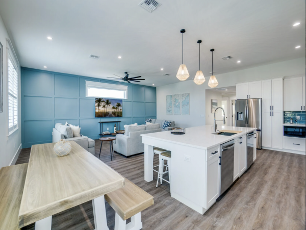 Chic New 7 Bedroom Beach Home