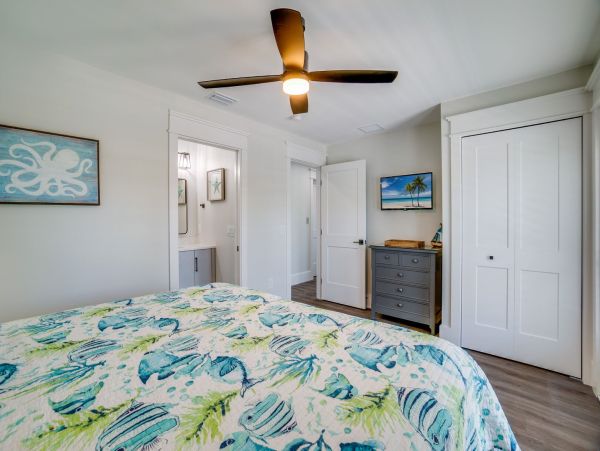 Chic New 7 Bedroom Beach Home