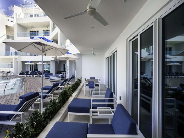 Luxury Vacation Rental in the Cayman Islands Await You!