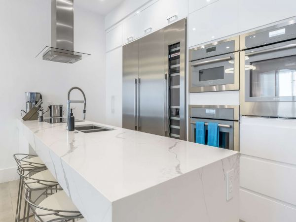 Luxury Vacation Rental in the Cayman Islands Await You!