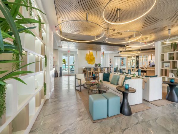 Luxury Vacation Rental in the Cayman Islands Await You!