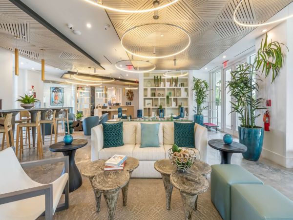Luxury Vacation Rental in the Cayman Islands Await You!