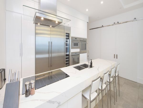 Cayman Islands Vacation Rental: Modern Condo with Rooftop Views