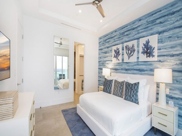 Cayman Islands Vacation Rental: Modern Condo with Rooftop Views