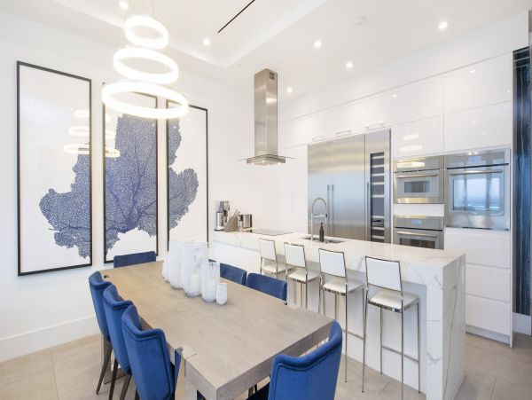 Cayman Islands Vacation Rental: Modern Condo with Rooftop Views