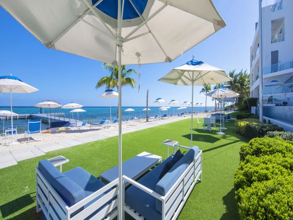 Cayman Islands Vacation Rental: Modern Condo with Rooftop Views