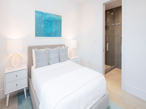 Luxury Vacation Rental in Grand Cayman Island Awaits You!