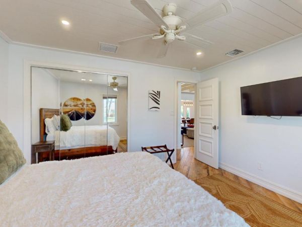 Charming Vacation Rental in North Naples, FL – Book Now!