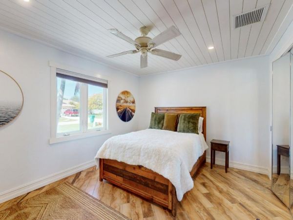 Charming Vacation Rental in North Naples, FL – Book Now!