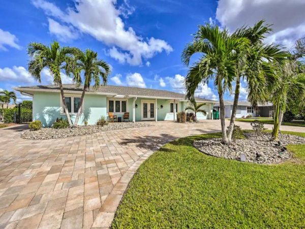 Charming Vacation Rental in North Naples, FL – Book Now!