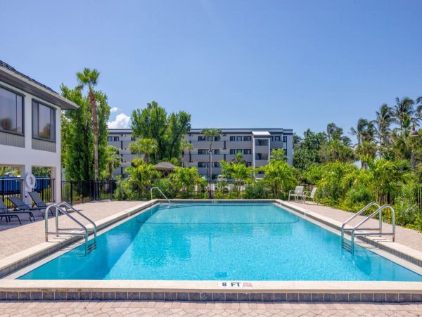 Lovely Vacation Rental with 2 Bedrooms in Sanibel