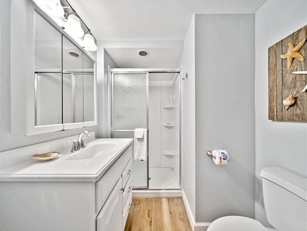Sanibel Vacation Rental: Beachfront Condo with Great Amenities