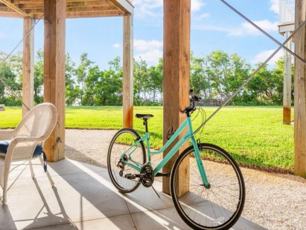 Bay Front Vacation Rental with 3 Bedrooms in Manasota Key