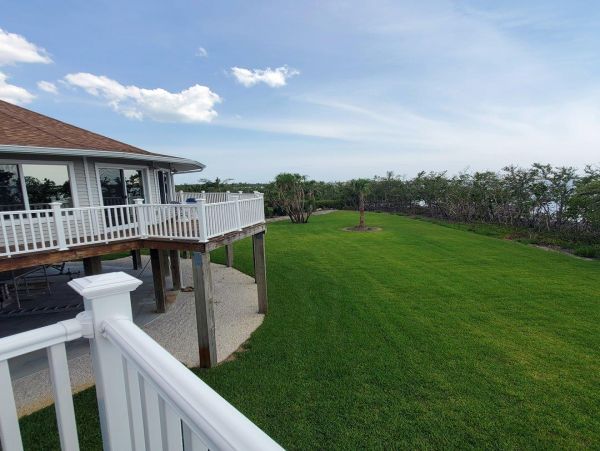 Bay Front Vacation Rental with 3 Bedrooms in Manasota Key