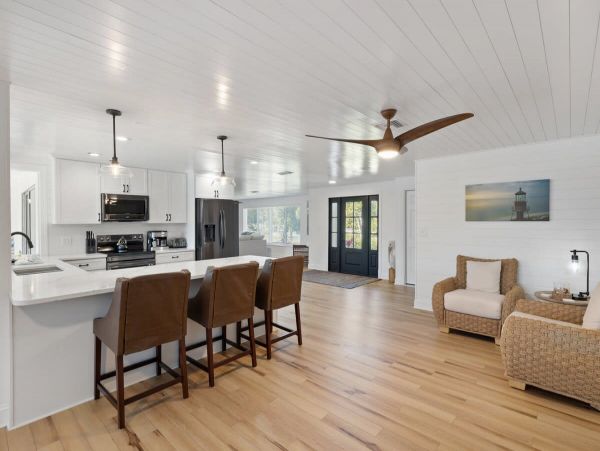 Ground-Level Vacation Rental with 3 Bedrooms in Sanibel