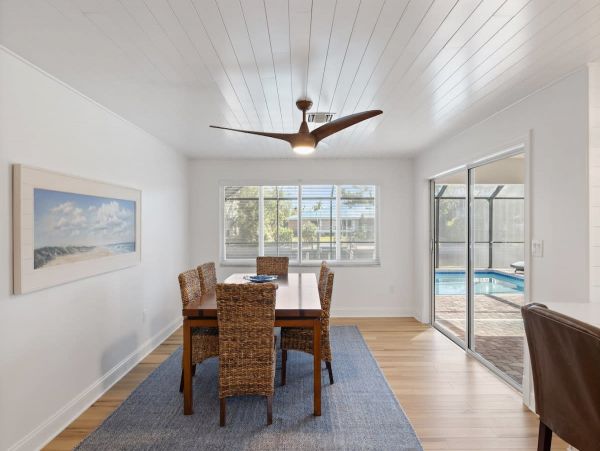 Ground-Level Vacation Rental with 3 Bedrooms in Sanibel