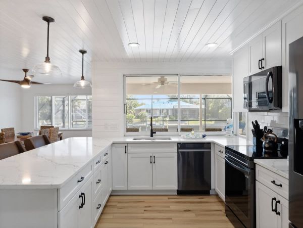 Ground-Level Vacation Rental with 3 Bedrooms in Sanibel