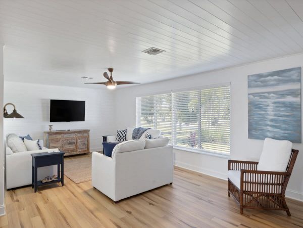 Ground-Level Vacation Rental with 3 Bedrooms in Sanibel