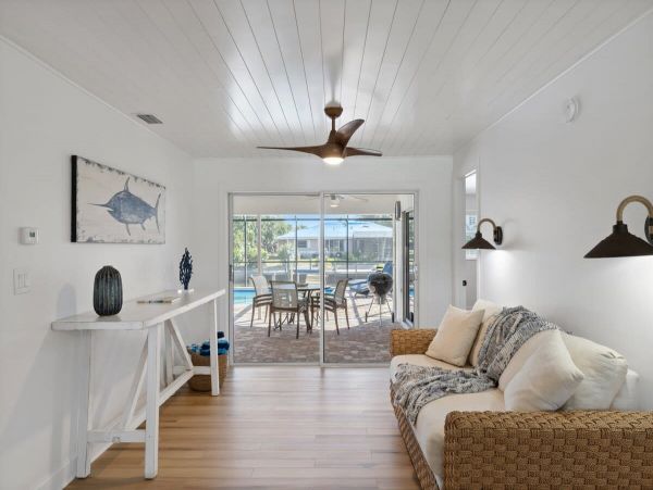 Ground-Level Vacation Rental with 3 Bedrooms in Sanibel