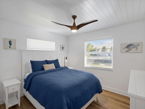 Ground-Level Vacation Rental with 3 Bedrooms in Sanibel