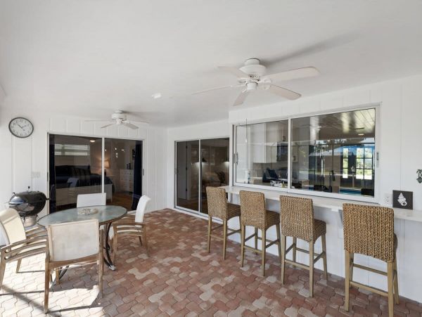 Ground-Level Vacation Rental with 3 Bedrooms in Sanibel