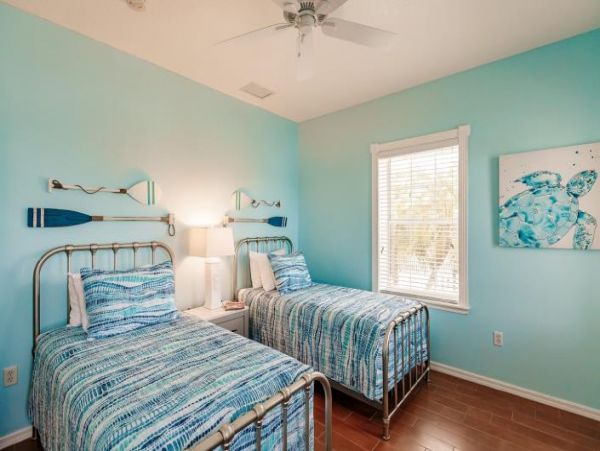 Beautiful Vacation Rental in Englewood - Book Your Stay!