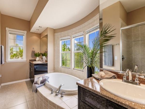 Beautiful Vacation Rental in Englewood - Book Your Stay!