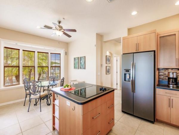 Beautiful Vacation Rental in Englewood - Book Your Stay!