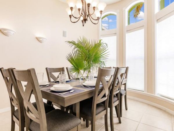 Beautiful Vacation Rental in Englewood - Book Your Stay!