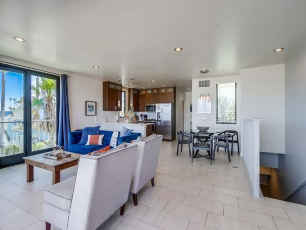 Ocean Beach Vacation Rental with Panoramic Views of the Beach