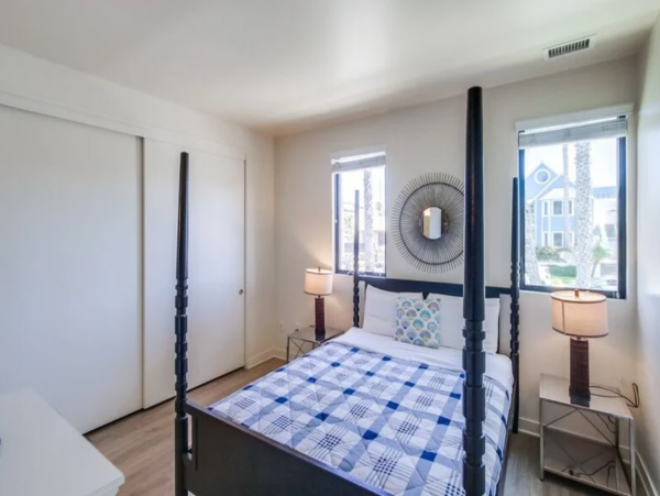 Ocean Beach Vacation Rental with Panoramic Views of the Beach