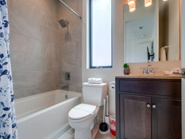Ocean Beach Vacation Rental with Panoramic Views of the Beach