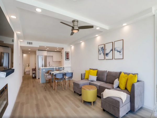 Beachfront Vacation Rental with One Bedroom