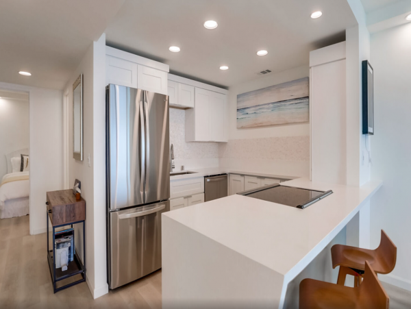 Beachfront Vacation Rental with One Bedroom