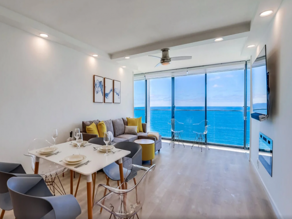 Beachfront Vacation Rental with One Bedroom