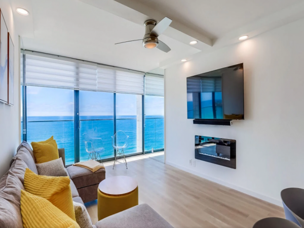 Beachfront Vacation Rental with One Bedroom