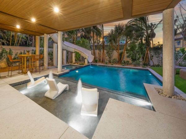 Luxury Siesta Key Villa with a Pool, Rooftop Views, & Great Amenities