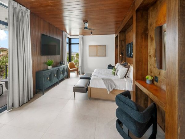 Luxury Siesta Key Villa with a Pool, Rooftop Views, & Great Amenities