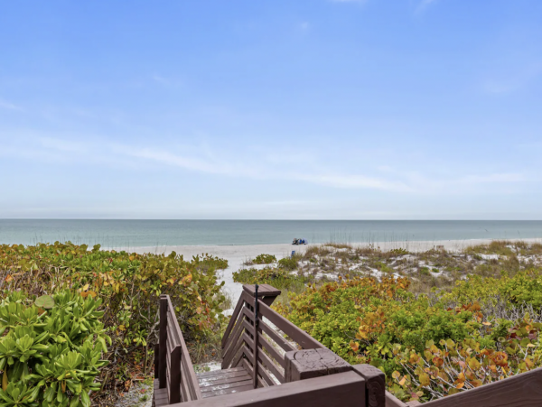 A Rare Find Holmes Beach Rental Direct Beach Walk- Out