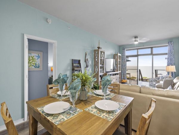 A Rare Find Holmes Beach Rental Direct Beach Walk- Out