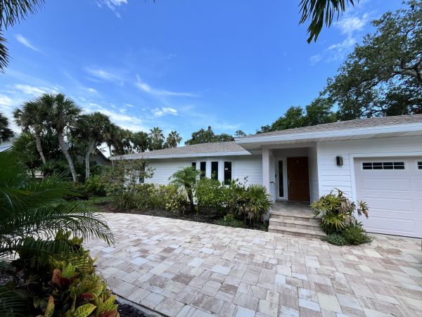 Your Ideal Siesta Key Getaway with Pool