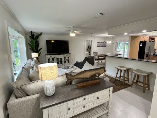 Your Ideal Siesta Key Getaway with Pool