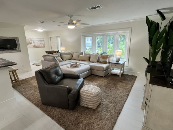 Your Ideal Siesta Key Getaway with Pool