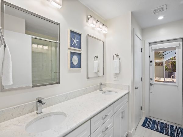 Your Ideal Siesta Key Getaway with Pool