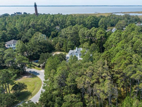Charming Vacation Rental in Corolla Village, Outer Banks