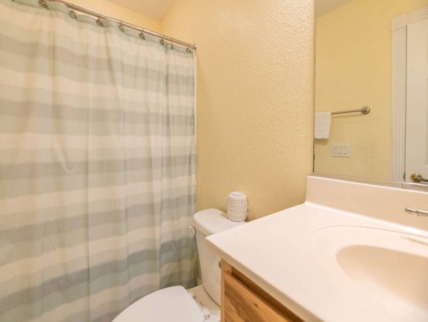 Charming Vacation Rental in Corolla Village, Outer Banks