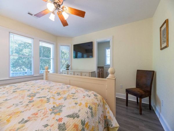 Charming Vacation Rental in Corolla Village, Outer Banks