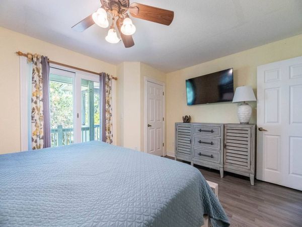 Charming Vacation Rental in Corolla Village, Outer Banks