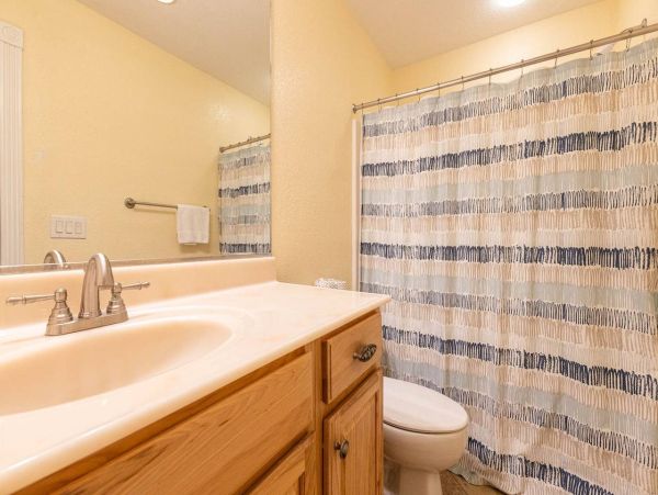Charming Vacation Rental in Corolla Village, Outer Banks